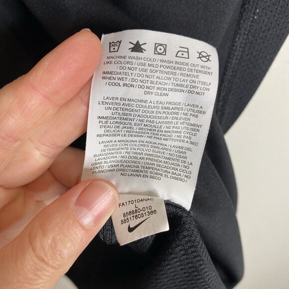 Nike Miler Tee Size Large Men's Short Sleeve Running Top‎ Black 856880 - Picture 4 of 5